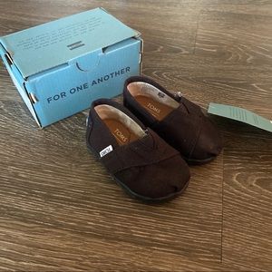 Tiny toms classic black canvas brand new
